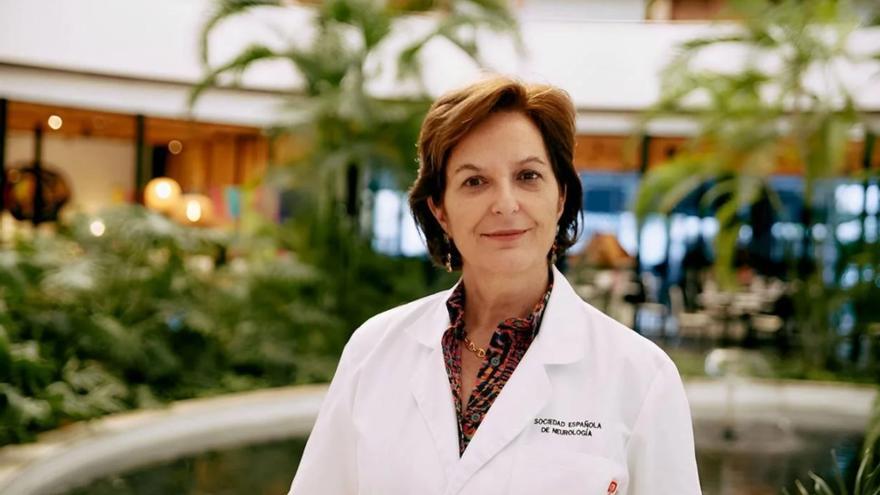 Ana Belén Caminero, neuróloga: «Cada vez se diagnostican más casos de esclerosis múltiple en jóvenes»