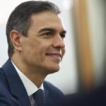 Sánchez denuncia el acoso de medios «ultraderechistas» a Santos Cerdán en su domicilio