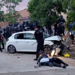 El momento de la detención de la mujer que causó el atropello múltiple en Cornellá