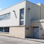 Cerrado el polideportivo de Colunga por la huelga de los empleados: denuncian «impagos y retrasos» en sus nóminas