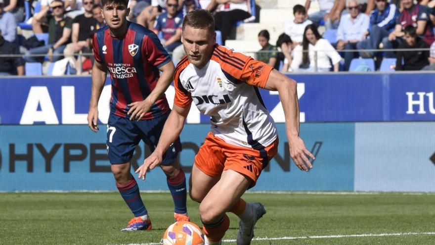 Resumen, goles y highlights del Huesca 1-2 Real Oviedo de la jornada 38 de LaLiga Hypermotion