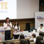 La semifinal de la Liga de Debate Escolar Municipal de Gijón, en imágenes