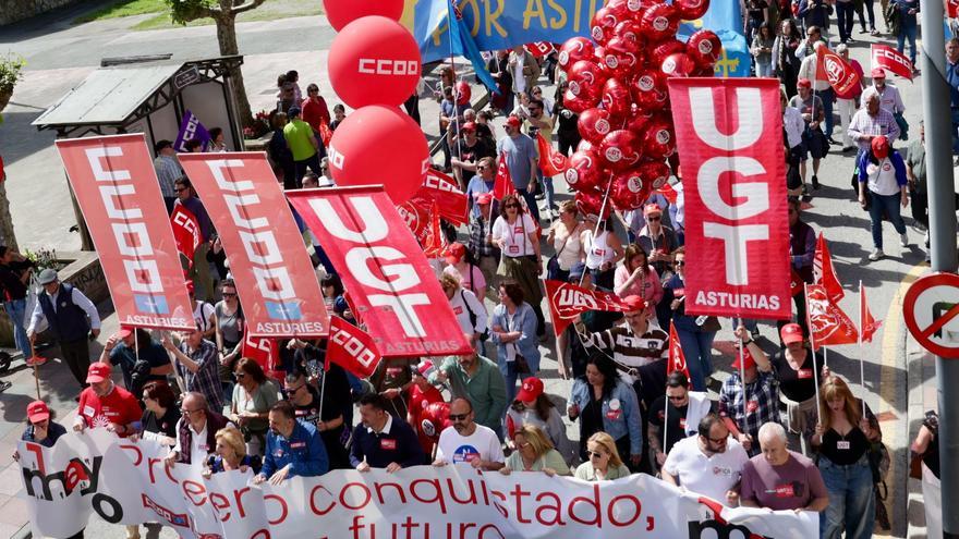Los sindicatos salen a la calle para «defender los derechos conquistados» y pedir más seguridad en el trabajo