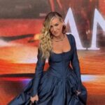Sarah Jessica Parker deslumbra con nuevo look en el estreno de ‘And Just Like That’