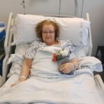 Carmen quedó parapléjica en el hospital de Ourense a los dos días de una cirugía de rodilla: «No quiero vivir así»