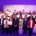 Casona vuelve a la memoria avilesina en el día del Exilio: «Es un reconocimiento emocionante y gratificante»
