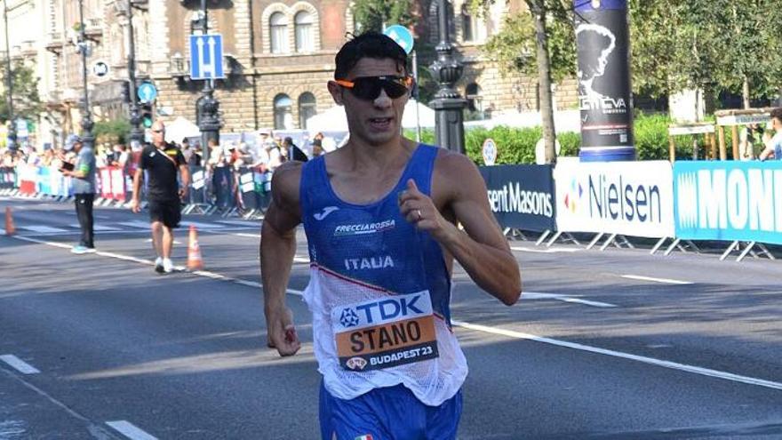 El italiano Massimo Stano pulveriza el récord mundial de 35 km marcha