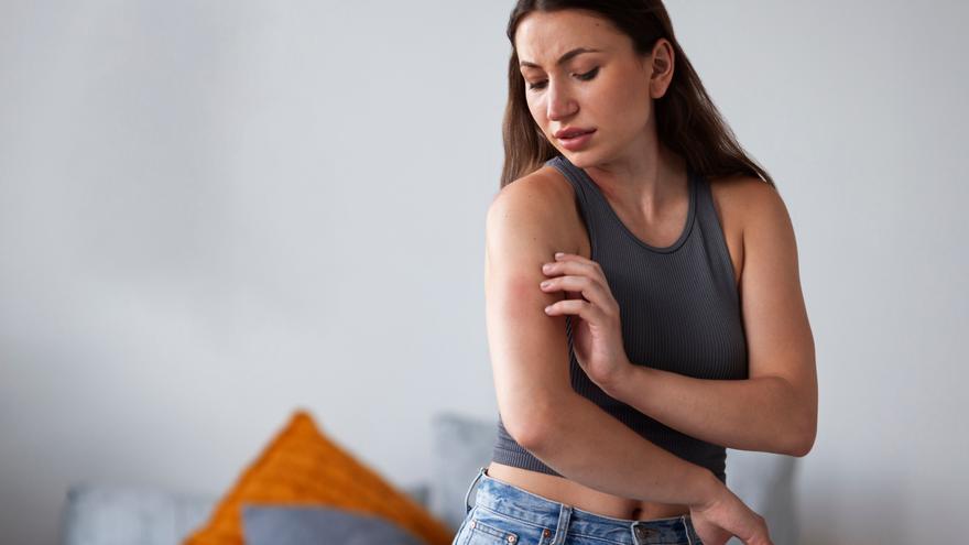 Ni mosquitos, ni calor: el artículo que te permitirá disfrutar por completo del verano