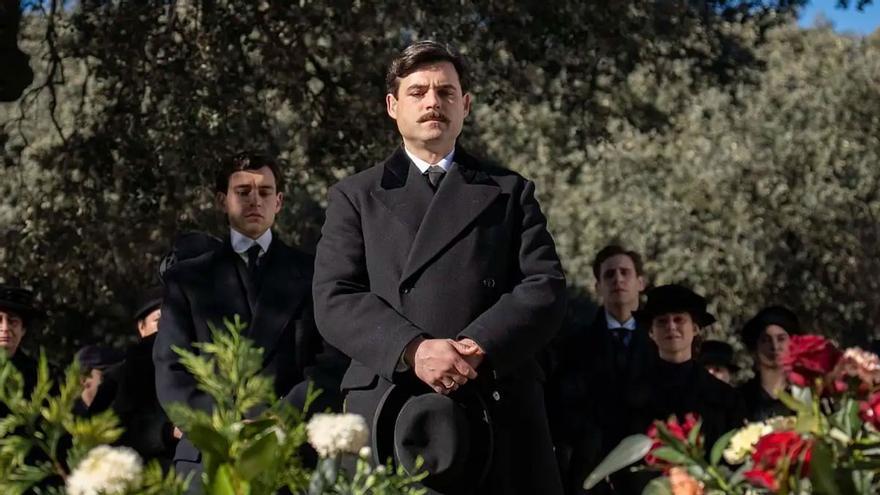 ‘La promesa’ anuncia qué ocurrirá con su emisión tras los problemas de audiencia de ‘La familia de la tele’
