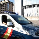 Cinco años de cárcel por robar en tres negocios de Gijón a punta de cuchillo