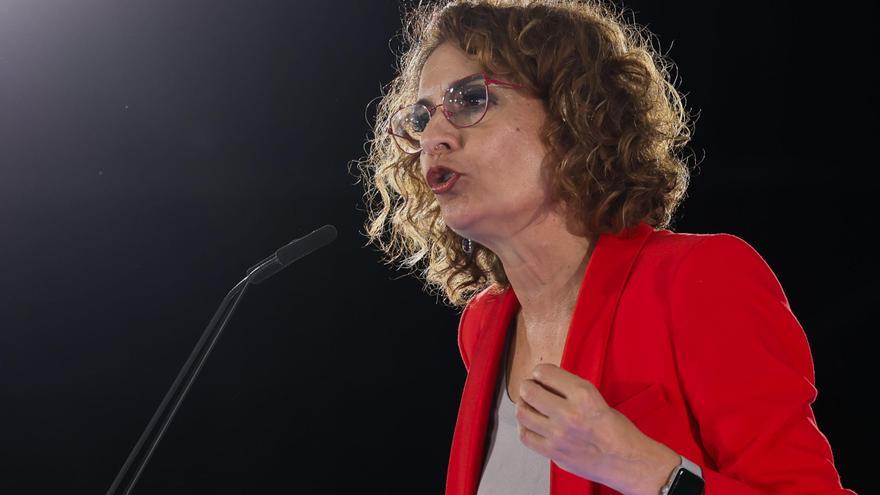 Montero dice que el objetivo de publicar los wasaps es derribar al Gobierno de Sánchez