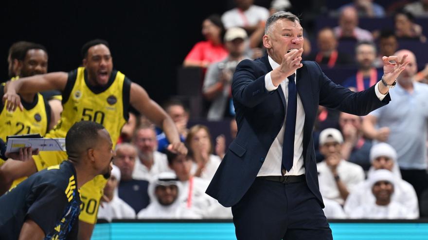 Jasikevicius levanta al fin la Euroliga a los mandos del Fenerbahce