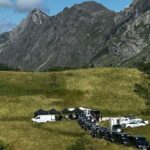 La caravana de «Los juegos del hambre» llega a Somiedo y prepara ya un rodaje de dos meses en Asturias
