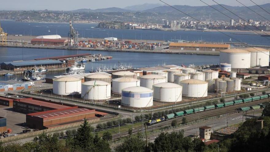 El plan de empresa del Puerto destina 9 millones a mejoras ferroviarias