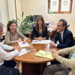El PP e IU se felicitan por su colaboración en Oviedo: «Es un ejemplo para toda Asturias»