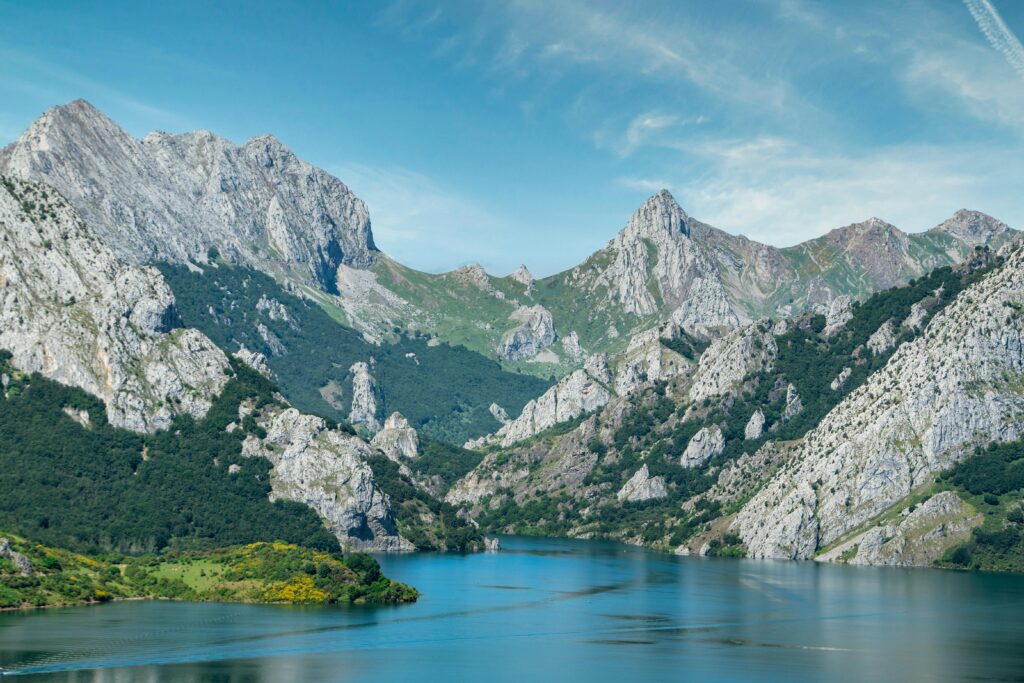 ¿Viajas a Asturias este verano? 5 planes para toda la familia