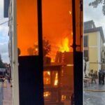 Hablan testigos de la explosión de gas que causó gran alarma junto a la catedral de Oviedo: «Salimos rápido y nos pusimos a salvo»