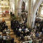 Los recuerdos de los llaniscos en el último adiós a Trevín: «Convirtió Llanes en lo que es hoy en día»