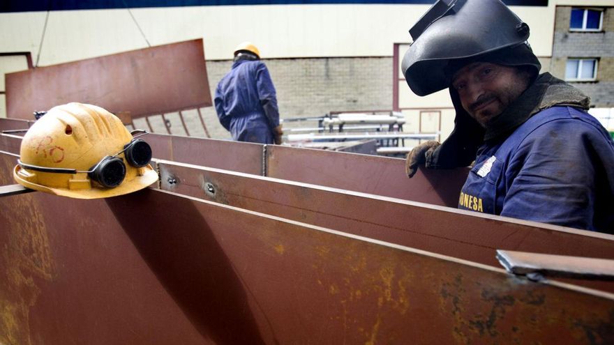 El metal asturiano no encuentra trabajadores: los motivos por los que la mitad de las empresas del sector tiene empleos sin cubrir