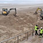 ¿Por qué había dos excavadoras en la arena de Salinas? Este es el motivo de los trabajos que inquietan a los vecinos