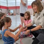 Los pequeños Indiana Jones de Laviana: los niños de la Escuela de Verano se acercan a la historia y el patrimonio del concejo