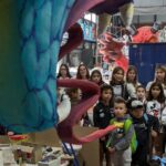 Los grumetes de Laviana se enrolan en la flota del Descenso Folklórico del Nalón: «Esto es muy chulo»