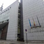 El Rector desafía a los jueces de Oviedo a irse a Siero «si quieren una solución inmediata»