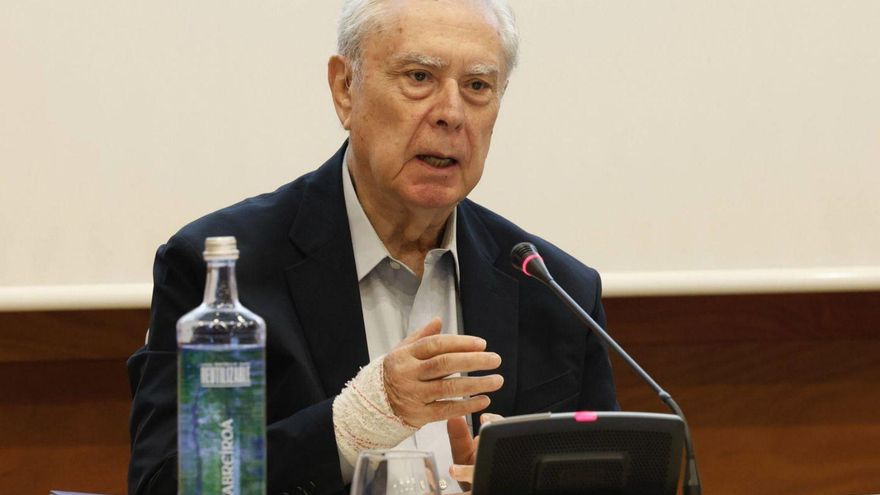 «Trump es un delincuente, organizó un golpe de Estado cuando perdió en 2021», dice el exembajador Javier Rupérez