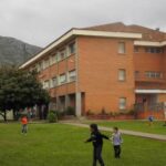 El PP exige al Principado el cambio integral del sistema eléctrico del colegio de Posada de Llanes