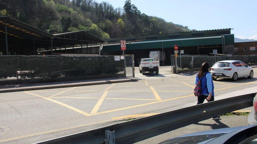 Mieres seguirá usando la nave municipal de Vega de Arriba hasta 2027, a pesar de su venta a una empresa