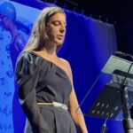 Natalia de Valdés, nadadora, campeona del mundo en aguas abiertas: «Navia me devolvió la ilusión por nadar»