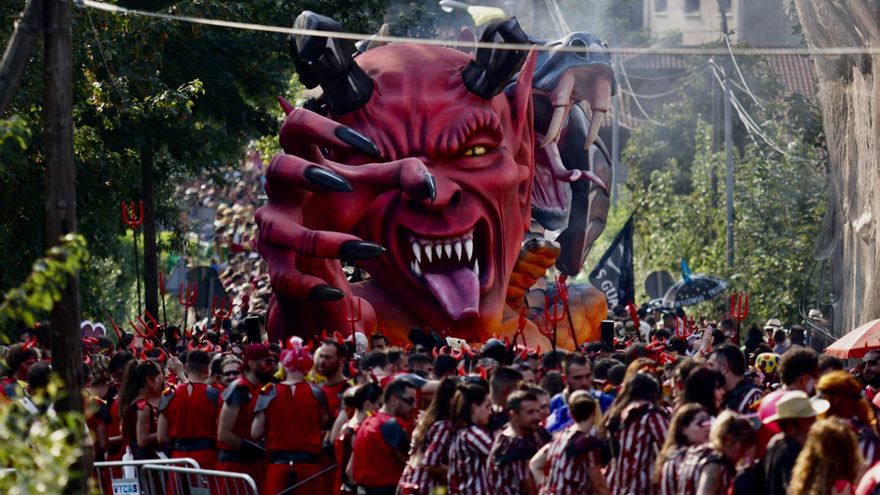 Crónica de un Descenso Folklórico que asciende a lo más alto batiendo todos sus récods y con El Otero Team como ganador
