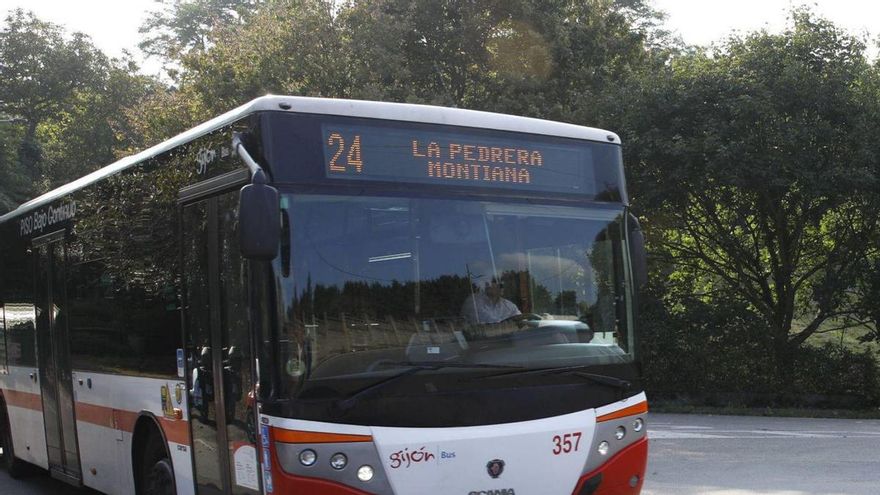 ¿Cuáles son las demandas de las parroquias rurales de Gijón? Microbuses, más presencia policial…