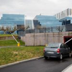 Adjudicada la obra de la nueva entrada al parking de Consultas del HUCA que busca aliviar los atascos en horas punta