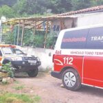 Villarín, caminos imposibles: otro problema con las ambulancias, incapaces de llegar a una casa del pueblo