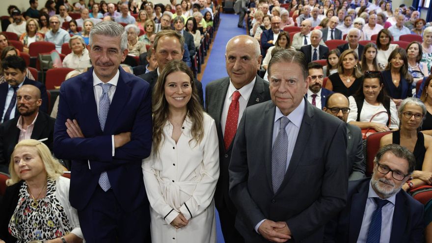 Así fue el primer día de las fiestas del Centro Asturiano de Oviedo