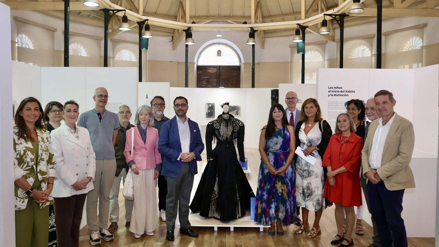 Exposición «Vestir a La Regenta» en Trascorrales