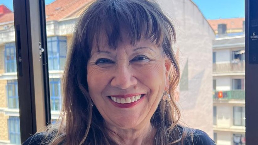 Coloquio en torno a «Xiblón. Menudu putiferiu», la nueva novela de Esther García