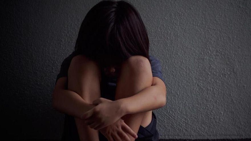 Condenado, 19 años después, por violar a su hermana de nueve años