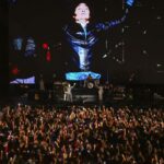 Milei canta rock, imita a Mick Jagger y exalta a Netanyahu en el relanzamiento de una accidentada campaña electoral