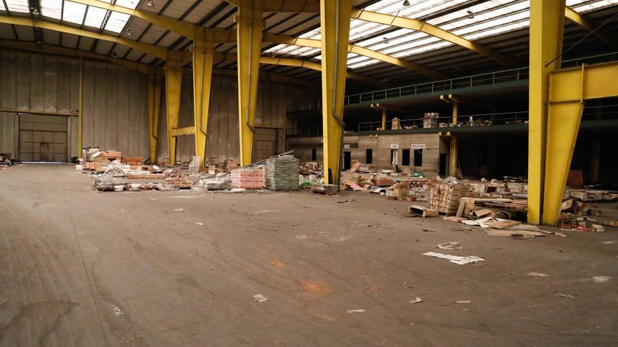 Nueva inversión empresarial en Avilés: Triangular capital alquila las naves de Suincasa para instalar a Precusa