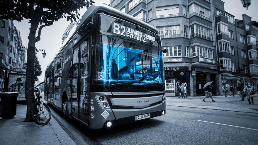 La plantilla denuncia que TUA ya coloca cámaras en los autobuses