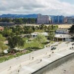 Así es «Brisa marina», el plan encogido para la playa verde del Rinconín: praderas, lago y un edificio con mirador