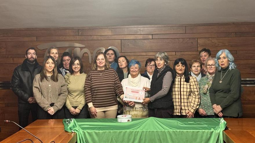 Tineo recauda 2.530 euros para la investigación del cáncer de mama
