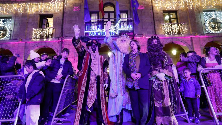 Una Navidad a lo grande con Brillantina, «Tekila» y cabalgata