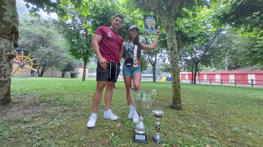 Culturismo natural con músculo mierense: dos bronces mundiales para una historia de esfuerzo y honestidad
