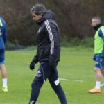 El Oviedo prepara el duelo ante un Barça enrabietado: los azules necesitan un golpe de efecto si quieren seguir con vida en la pelea