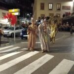Llastres celebró el Antroxu con cientos de participantes y gran ambiente