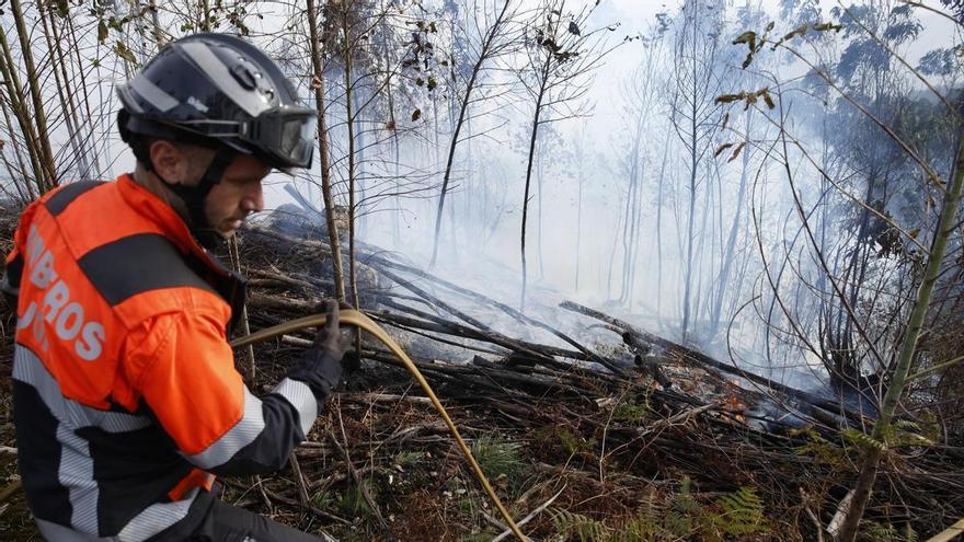 Gijón renovará su plan municipal de emergencias para movilizar más recursos ante incendios y apagones