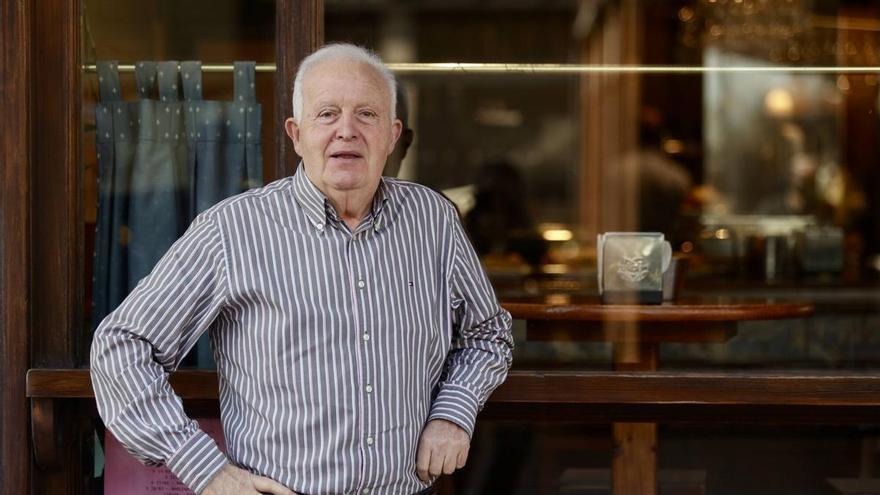El bar de ambiente universitario en Oviedo que hacía 500 pinchos cada día: «Los estudiantes apuntaban en una libreta lo que debían y a final de mes pagaban; valía la palabra»